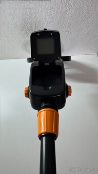 DETEKTOR KOVŮ S LCD DISPLEJEM - 8