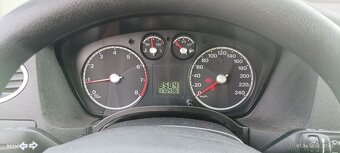 ford focus 1.4 benzin r.v.2005 - 8