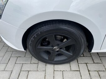 Škoda Fabia, 1.2 TSI 66kW - ALU-PDC-KLIMA-2017 - 8