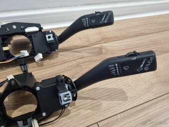 TEMPOMAT OVLÁDANIE PAČKY + SMEROVKY STIERAČ SVETLÁ - 8