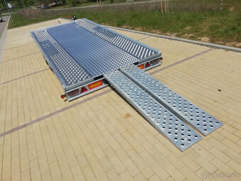 Sklopka hydraulika, ALU plocha 450x210cm, 2700/680kg, výbava - 8