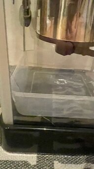 Nový popcornovač. Lze zaslat - 8