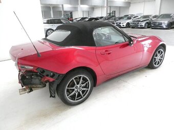 MAZDA MX-5   37tkm , havarované  na  zadek - 8