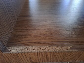 Skříň včetně akvária - 8