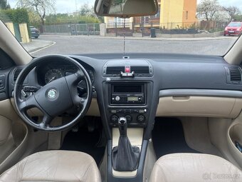 Prodám Škoda Octavia II 2.0 fsi 110 kw r.v.2007 - 8