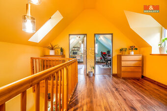 Prodej rodinného domu, 239 m², Buštěhrad, ul. Bořivojova - 8