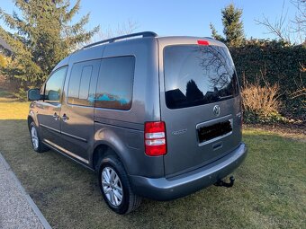 Vw Caddy Tramper 2.0tdi NAVI,KLIMA,4MOTION,,alu,spaní - 8