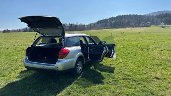 Prodám Subaru Outback 2,5 benzín - 8