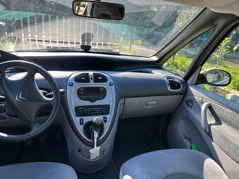 Citroen Xsara picasso 2.0 HDI - 8
