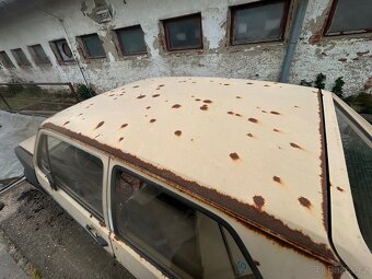 Golf mk1 na renovaci - 8