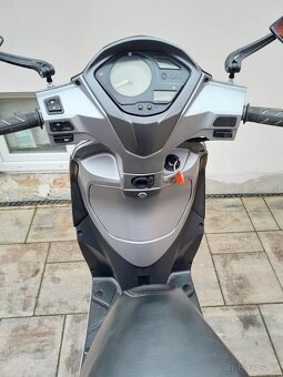 SYM Symphony ST 125, 2015, po TK, moc pěkný stav - 8