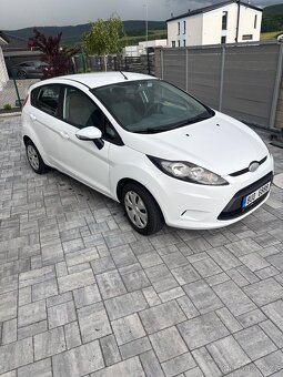 Ford Fiesta MK7 - 8
