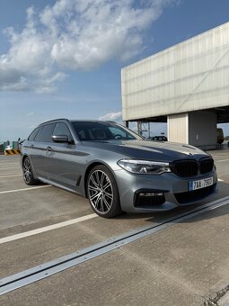 BMW Řada 5, 540i, xDrive, M paket, Dakota - 8