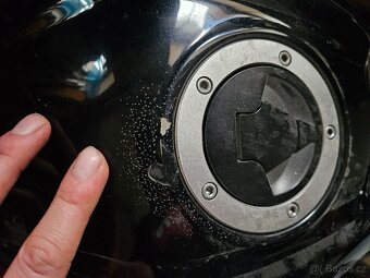 Kawasaki Z 1000 - 8