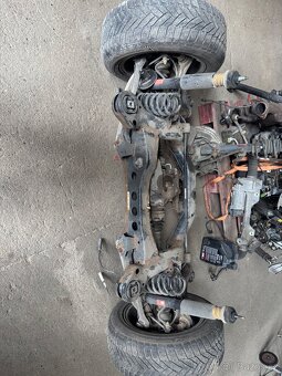 Bmw zadní náprava - 8