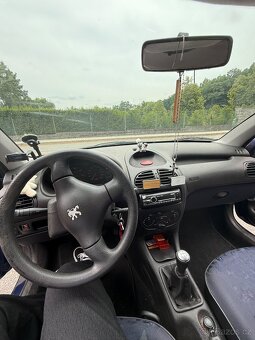 Peugeot 206 - 8