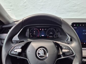 ŠKODA Octavia 2.0TDI 110kW DSG FACELIFT Combi Top Selection - 8
