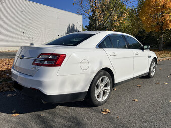 Ford Taurus 3.5V6, rok 2015, 1.majitel - 8