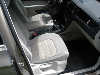 VW GOLF SPORTSVAN 1.6 TDI 81 kW, r.v. 2015 - 8
