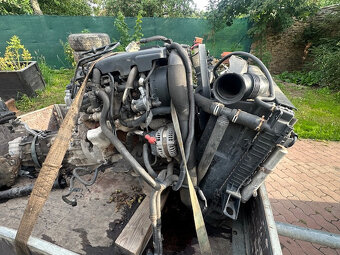 Motor a převodovky na Land Rover Range Rover 2,7TDV6 - 8