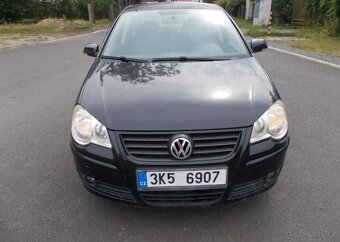 Volkswagen Polo 1,2 NOVÁ STK benzín manuál 40 kw - 8