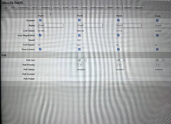 Prodam Mikrotik Switch RB260GSP - 8