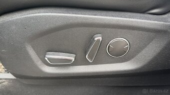 Foed Edge 2019 ST-Line 2.0 175kw-238 koní - 8