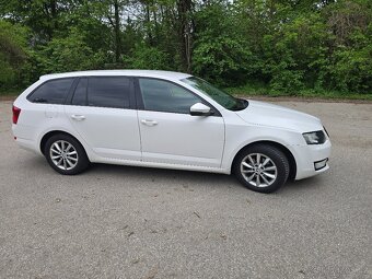 Octavia combi - 8