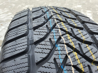235/60 R18 zimní pneumatiky 235 60 18 zimni pneu 235/60 r18 - 8
