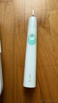 Sonický kartáček Philips Sonicare 4300+nabíječka+pouzdro - 8