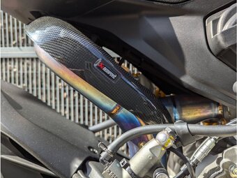 Ducati Panigale V2 Bayliss s doplňky - 8