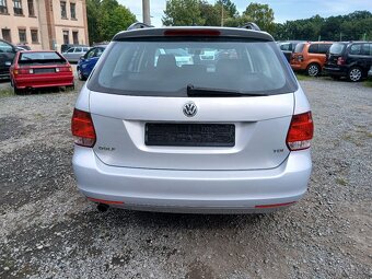 Volkswagen Golf, 1.6 TDI, bílá perleť - 8