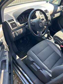 VW Touran LIFE 1.2 TSI, r. 2013, jen 102t km - 8