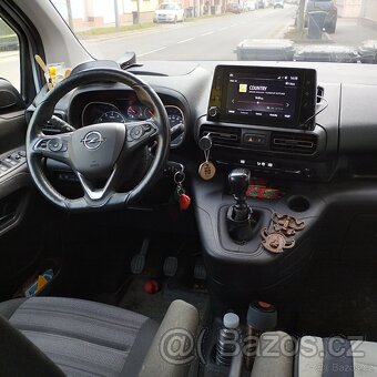 Zanovní Opel combo - 8