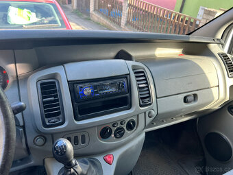 Opel Vivaro 1,9 - 8