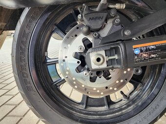 Kawasaki Vulcan S (EN 650) - 8