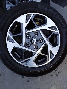 Originál ALU kola Hyundai i30 R16 + letní pneu - 8