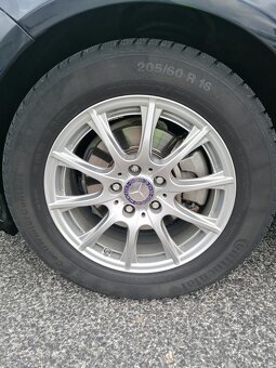 Mercedes Benz W212  E220cdi 125kw  Avantgarde - 8