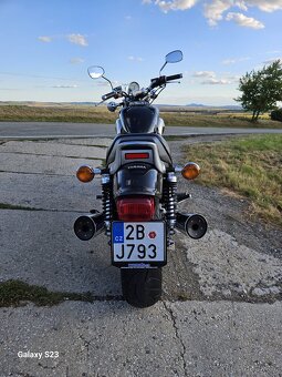Yamaha V-MAX 1200 - 8