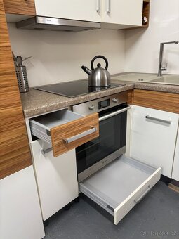 Kuchyně MELODI ve dvou barvách - 8