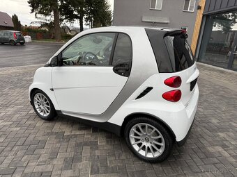 Smart fortwo 451 coupe mhd 1.0 JBL muzika - 8