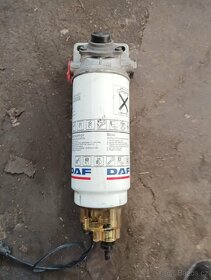 Hydraulické čerpadla ,motorek stěračů , Uzávěry nádrží - 8