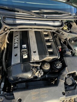 BMW e46 320i 125kw - 8
