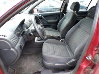 Škoda Octavia 1,9 TDI 1.MAJITEL,TAŽNÉ ZAŘ. - 8