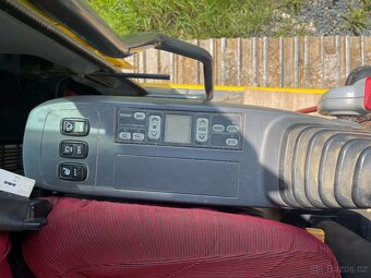 Prodám KOMATSU PC 210 LC-7 R.V. 2005, 11558 mh - 8