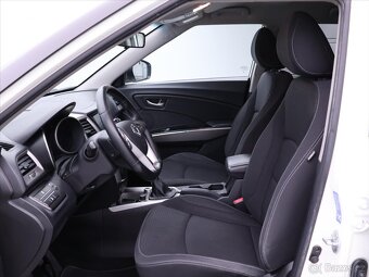 SsangYong Tivoli 1,6 i 94kW Be Visual 1.Maj (2019) - 8