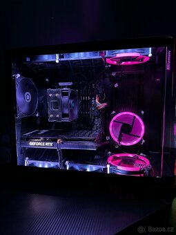 Stylový výkonný počítač – připravený na hry a tvorbu - 8