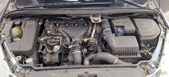 Prodám Peugeot 307, 2.0HDI, 100kw kutilovi nebo na ND, - 8