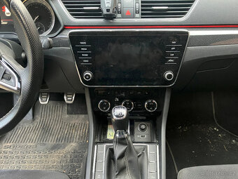 superb 3 kombi 2,0 tdi sportline r.v.2019 - 8