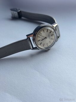 IWC - 8